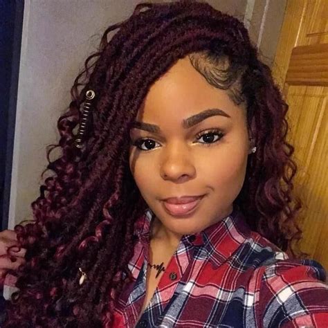 20 Small Goddess Faux Locs Fashion Style