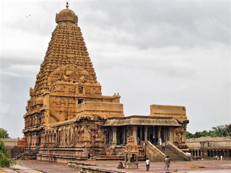 Brihadeeswarar Temple Thanjavur Brihadeeswarar Temple Th Flickr