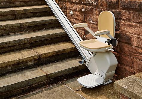 Outdoor Stairlifts Cost And Installation Acorn Stairlifts Uk