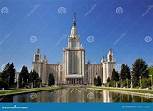 Staatliche Universität Lomonosov Moskau Stockbild - Bild von hügel ...