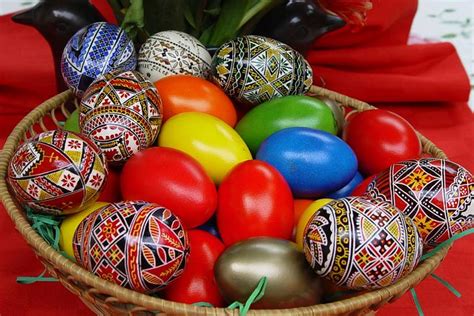 Romanians Buy Some 150 Million Eggs For Easter Romania Insider