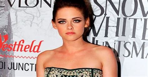 Kristen Stewart Is Dropped From Snow White Sequel Following Rupert