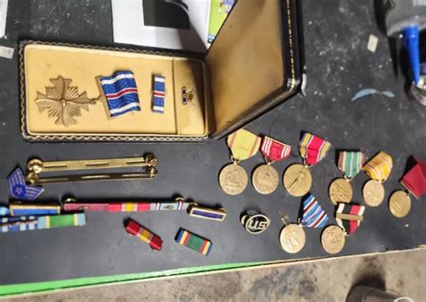 Ww2 Us Military Army Air Corps Distinguished Flying Cross And Assorted