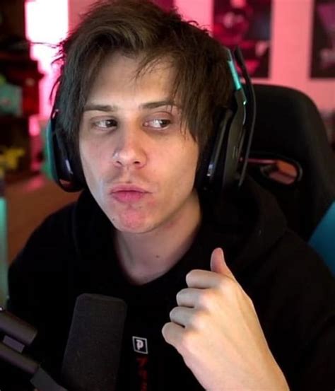 Pin De Rich Bubblegum En Youtubers Rubius Rubiusomg Fotos Del Rubius