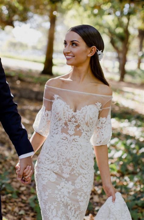 Searching for the perfect wedding gown? Liz Martinez Graciella Used Wedding Dress - Stillwhite