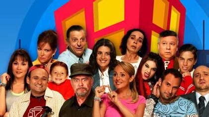 Vecinos es una serie de televisión mexicana de comedia de situación creada en 2004 por el actor y director eugenio derbez y basada en la serie española aquí no hay quien viva.empezó a transmitirse desde el 10 de julio de 2005 1 hasta la fecha. Vecinos - Wikipedia