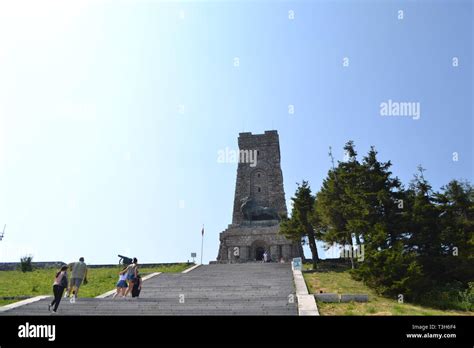 Freedom Monument Shipka Pass Bulgaria Stock Photo Alamy