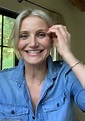 Cameron Diaz proves relatable as she teaches herself how to 'pin' a ...