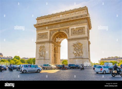 Arc De Triomphe In Paris France Stock Photo Alamy
