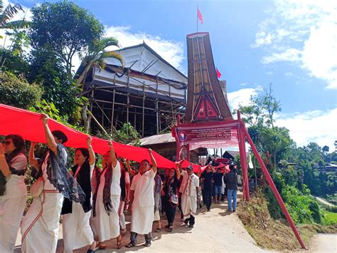 Travel Foto Mengintip Upacara Rambu Solo Ritual Pemakaman Orang