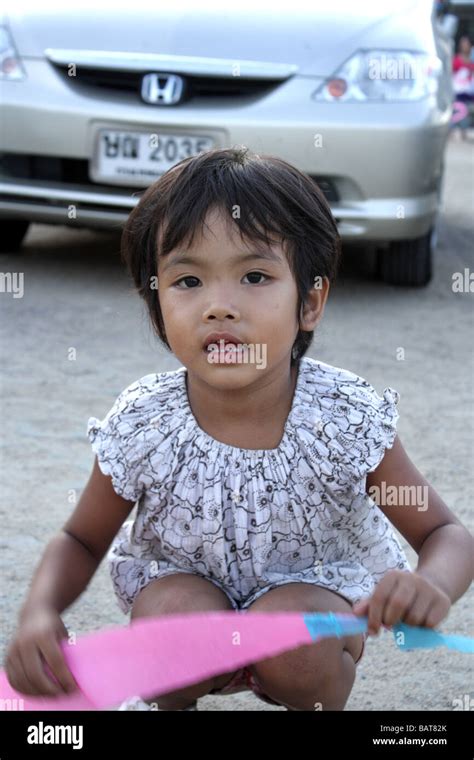 Junges Bangkok Mädchen Fotos Und Bildmaterial In Hoher Auflösung Seite 2 Alamy