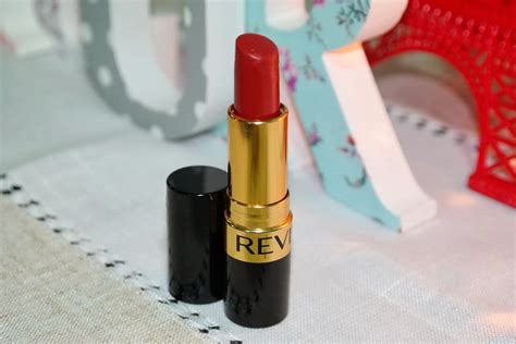 Revlon Super Lustrous Lipstick Creme Rose Velvet Fleshtone And Bali Brown The Good Weekender