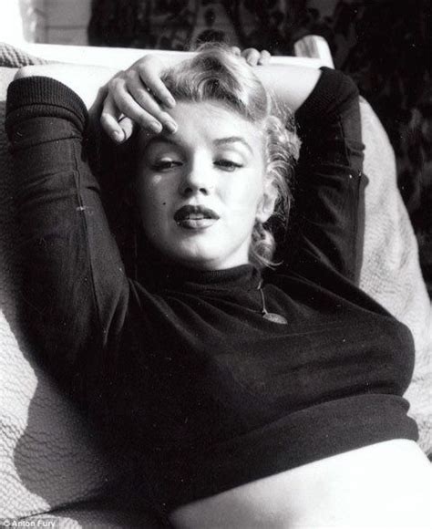 Fotos Marilyn Monroe Norma Jeane Sex Symbol Classic Beauty Iconic Beauty Dark Beauty