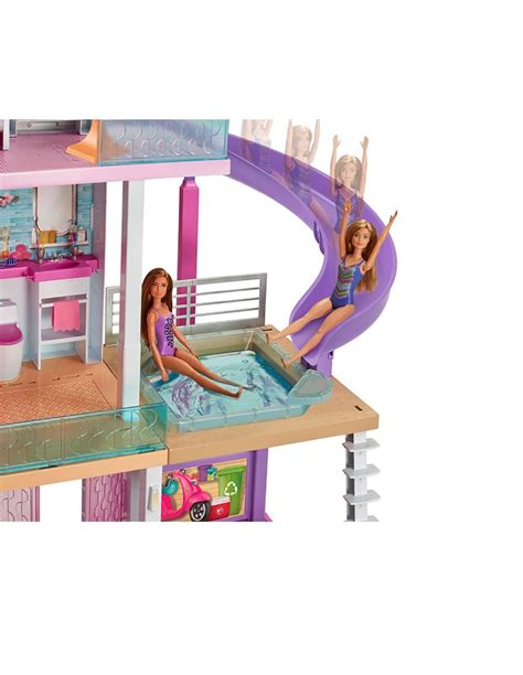 Una casa de barbie es uno de los mejores regalos que podéis hacer a una niña, estas ayudan un montón con su desarrollo y crecimiento, al igual que a si algo me encanta de las casas de barbie y de muñecas en general, es que el jugar con ellas beneficia enormemente al crecimiento de los más. Barbie Casa De Los Sueños Descargar Juego / Barbie ...