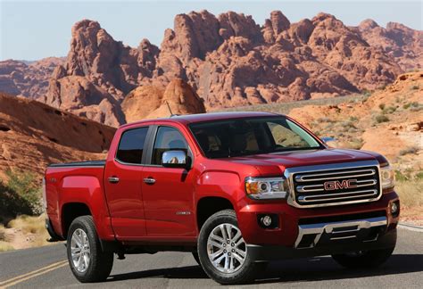 Driving The 2016 Gmc Canyon 28l Duramax Diesel First Drive The