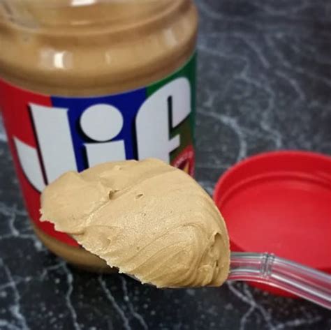 18 Things Youll Only Understand If You Fucking Love Peanut Butter