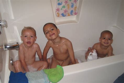 Fun With Cousins Palmer Jalen And Chris In The Bath Tub Shannon Smith Flickr