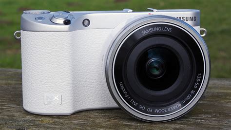 Samsung Nx500 Hands On Preview Ephotozine