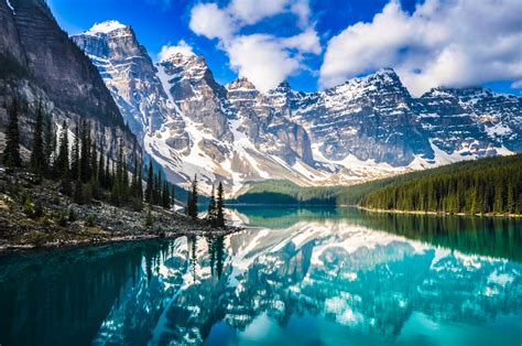 Moraine Lake Rocky Mountains Canada Canada National Parks Cool