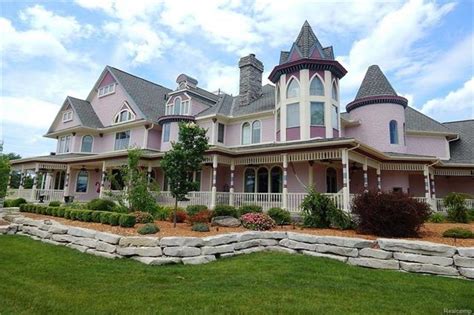 Michigan Lake House Has Everything Top Ten Real Estate Deals