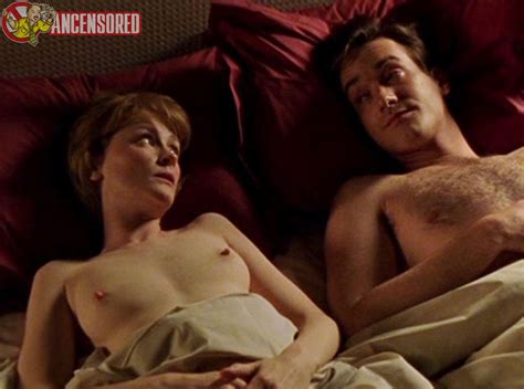 Naked Claire Skinner In Perfect Strangers