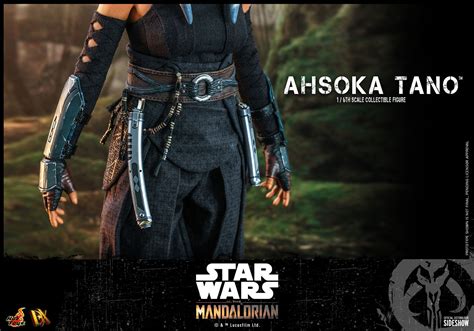 ahsoka tano sixth scale collectible by hot toys sideshow collectibles
