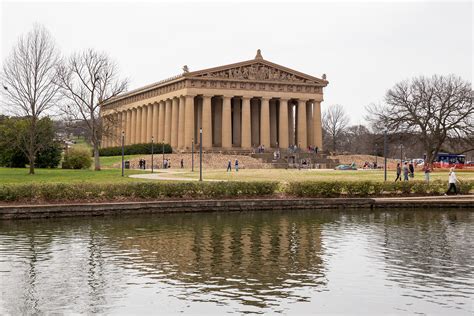 The Parthenon In Nashville A Visitors Guide Carltonauts Travel Tips