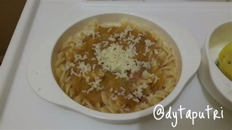 This fried mac & cheese balls recipe is not your average appetizer. Resep MPASI : Pasta Ayam Keju (8m) | Resep makanan, Makanan