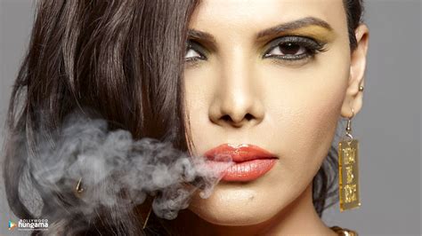 Sherlyn Chopra Wallpapers Sherlyn Chopra 112 Bollywood Hungama