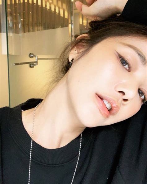 This Taiwanese Beauty Has Become An Internet Sensation 18 Pics
