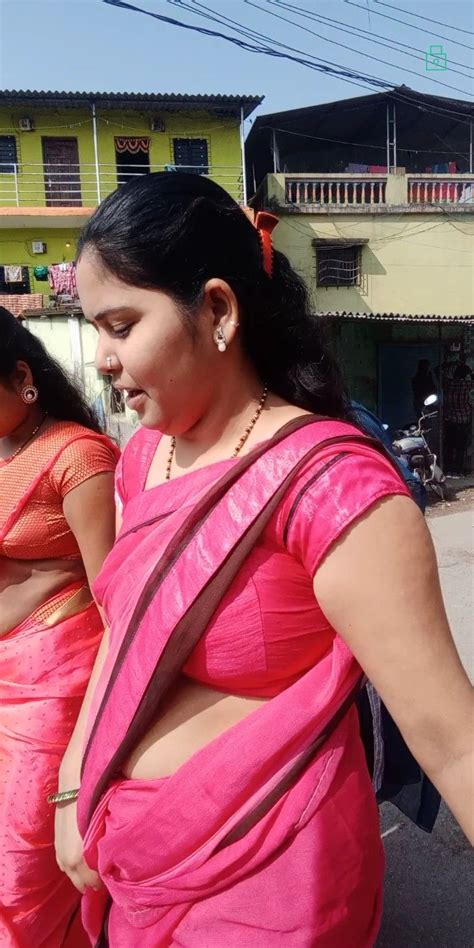 Pin By K On Aunty Sexy Body Saree Photoshoot Indian Natural Beauty