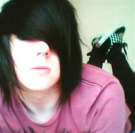17 Nostalgic Pictures Thatll Make All Emo Kids Say I Totally Did That
