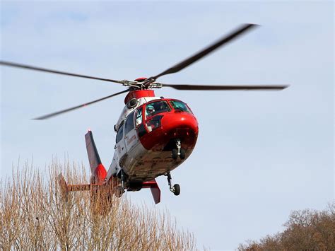 Oglądający ten klip widzieli także Katastrofa helikoptera w Domecku: Dwóch mężczyzn zginęło! Śledztwo umorzone! AUDIO - Super Express