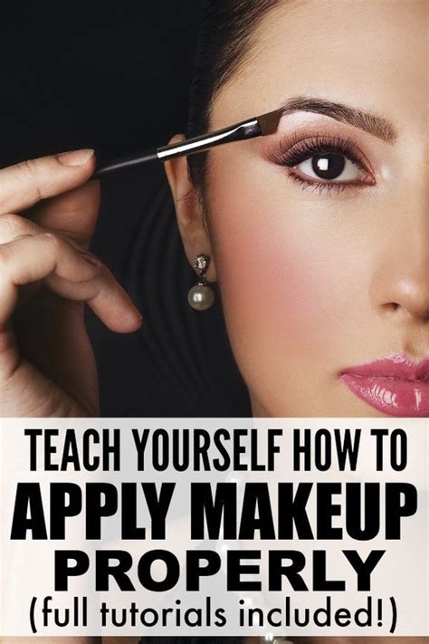 Hope you liked this tutorial on how to apply eyeliner by yourself, please share with your friends to support us! 8 tutorials to teach you how to apply make-up like a pro | Eyebrows, Love makeup and See you