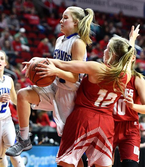 Newell Fondas Defense Leads To Winning The 1a State Girls Title High