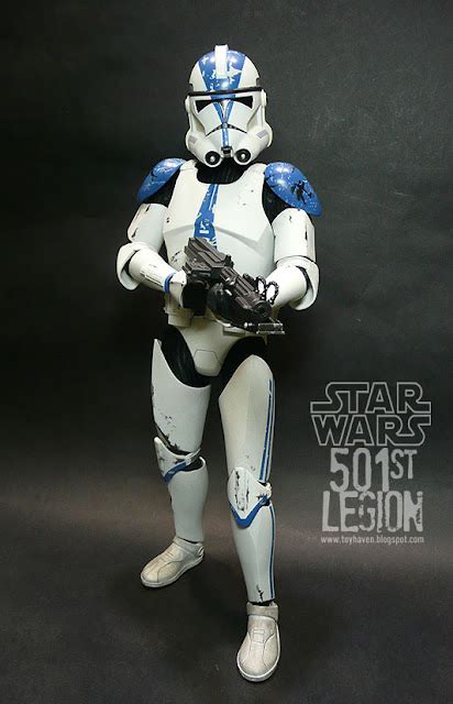 Toyhaven Sideshow 501st Legion Vaders Fist Clone Trooper Review 1