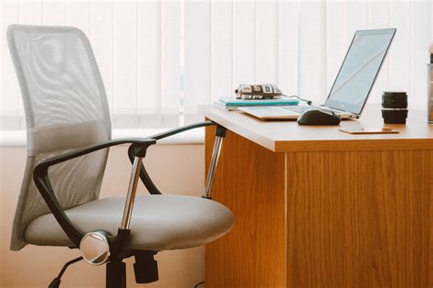 5 Best Ergonomic Office Chairs Of 2021 For Working From Home Observer