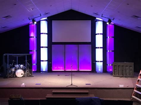 We Got Columns Church Stage Design Ideas Scenic Sets And Stage