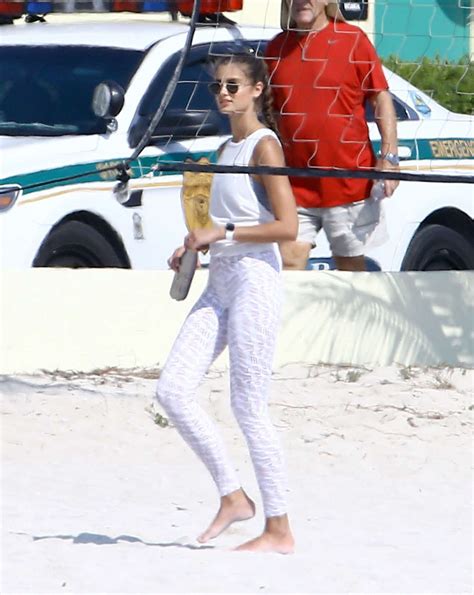 Taylor Hill On Victorias Secret Photoshoot In Miami 05 Gotceleb