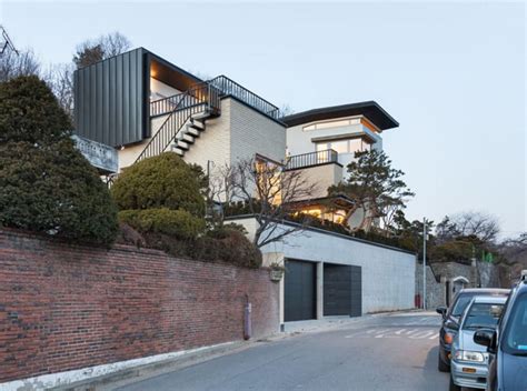 Modern Naegok V House In Seoul Korea