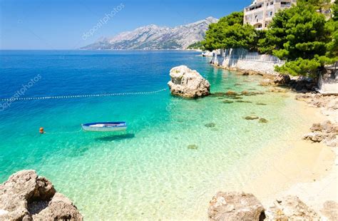 Beach In Brela On Makarska Riviera Dalmatia Croatia — Stock Photo