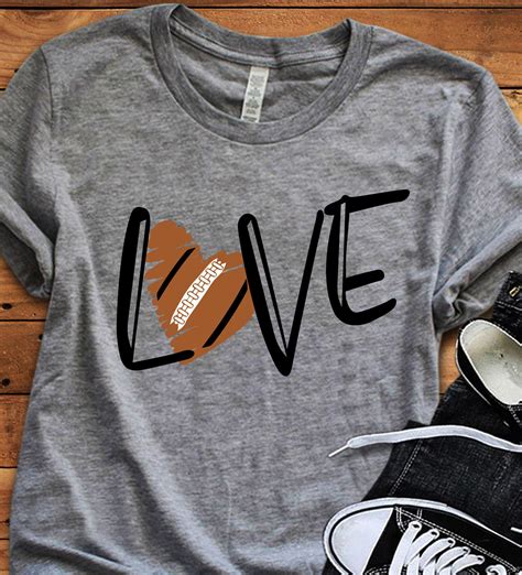 Football SVG, football mom svg Shirt design, love football, football cut file, football sister 