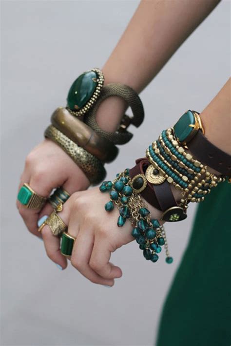 Beautiful Hands With Bangles Dps For Girls Awesome Dp