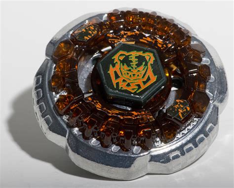 Beyblade Bb 51 Rock Orso D125b Defense Beyblade Bb 51 Flickr