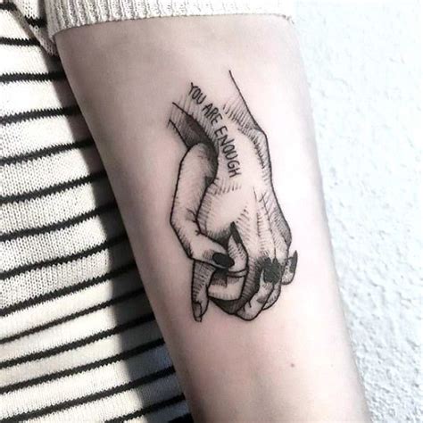 32 Great Loyalty Tattoo Ideas Sketch Style Tattoos Hand Tattoos