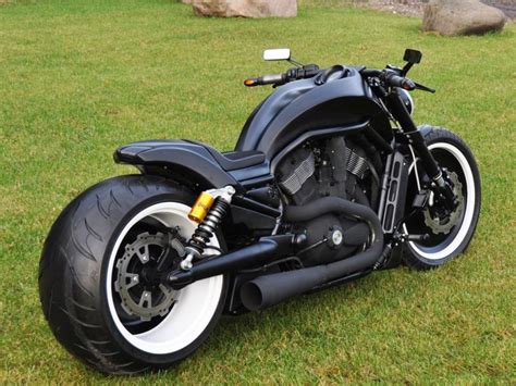 Harley V Rod Engine