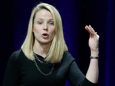 Yahoos Marissa Mayer Loses Bonus As General Counsel Resigns