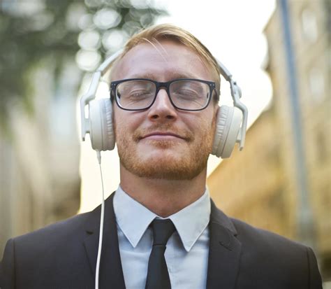 Want More Work-Life Balance? Here are 7 Simple Ways to Set Healthy