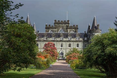 Inveraray Castle Garden View ⋆ We Dream Of Travel Blog
