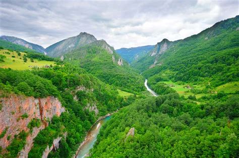 Bosnia Herzegovina 6 Reasons Why You Should Visit This Beautiful Country